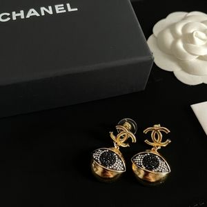 Meet your Posher, Jontn